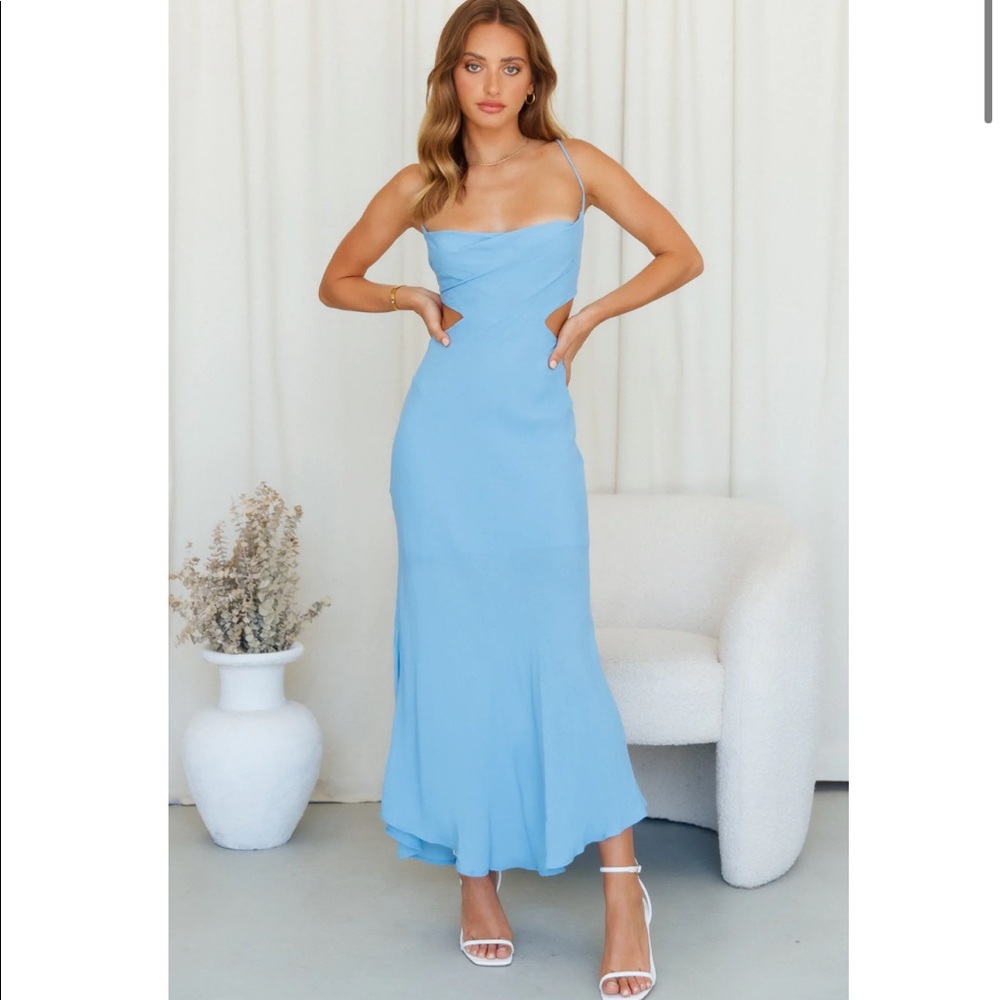 Hello Molly Reborn With You dress size S — only worn once, perfect condition!